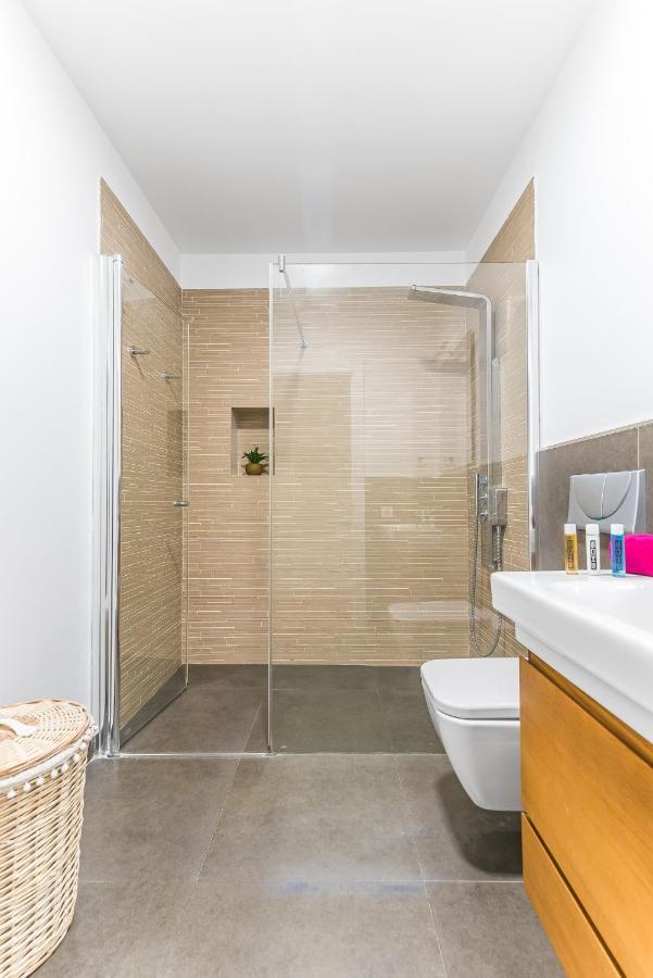 Home2Book Stylish Front Line Las Canteras Beach Лас-Пальмас-де-Гран-Канарія Екстер'єр фото